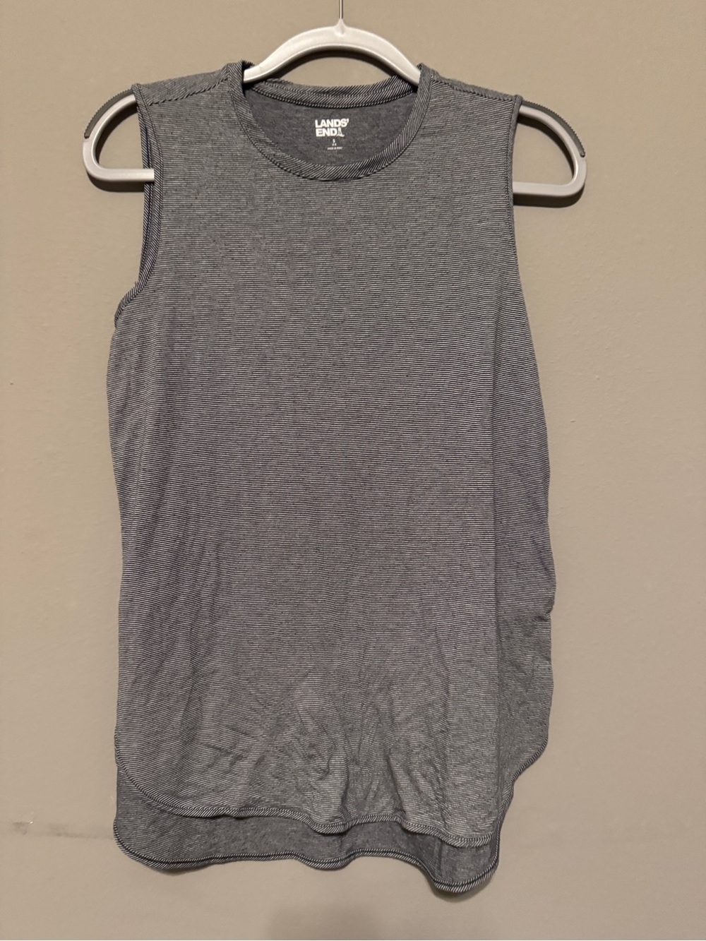 Lands' End Gray Sleeveless Crewneck Tank